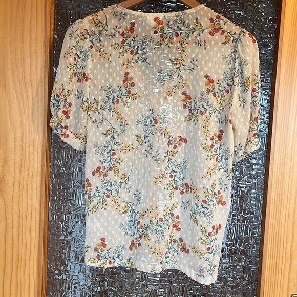 Grant Floral Top - Picture 8 of 8